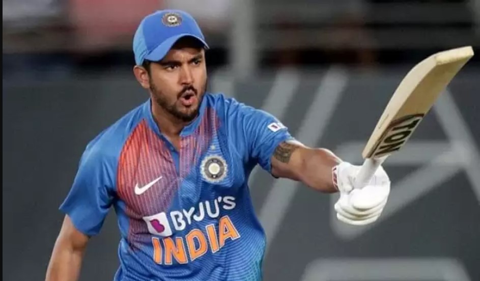 நீங்க இப்படியே பண்ணீட்டு இருந்தா இவரோட கிரிக்கெட் வாழ்க்கை என்னாகுமோ ? - ஆகாஷ் சோப்ரா ! 4 நீங்க இப்படியே பண்ணீட்டு இருந்தா இவரோட கிரிக்கெட் வாழ்க்கை என்னாகுமோ ? - ஆகாஷ் சோப்ரா ! 4