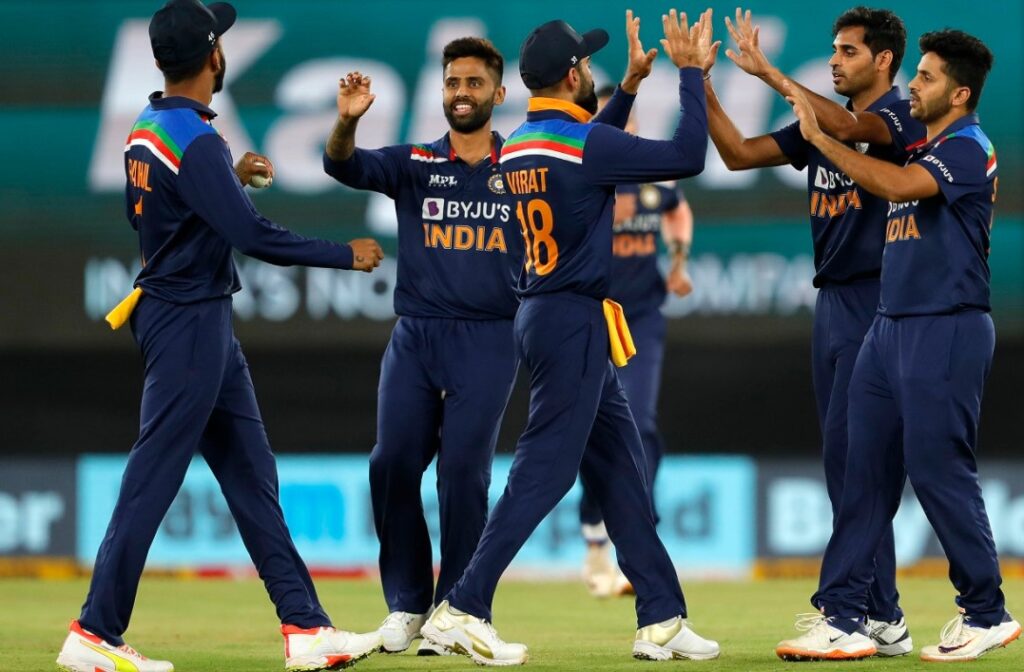இதெல்லாம் நல்லதுக்கு இல்ல. இந்தியாவுடன் டக்குன்னு முடிவுக்கு வாங்க ! பாகிஸ்தான் கேப்டன் காட்டம் 2 இதெல்லாம் நல்லதுக்கு இல்ல. இந்தியாவுடன் டக்குன்னு முடிவுக்கு வாங்க ! பாகிஸ்தான் கேப்டன் காட்டம் 2