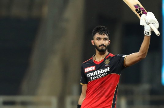 கோலி கூட இத யோச்சிருப்பாரானு தெரியல. படிக்கல் செஞ்ச இந்த ஒன்னு தான் சதத்திற்கு காரணம் ! குமார் சங்கக்காரா பாராட்டு 3 கோலி கூட இத யோச்சிருப்பாரானு தெரியல. படிக்கல் செஞ்ச இந்த ஒன்னு தான் சதத்திற்கு காரணம் ! குமார் சங்கக்காரா பாராட்டு 3