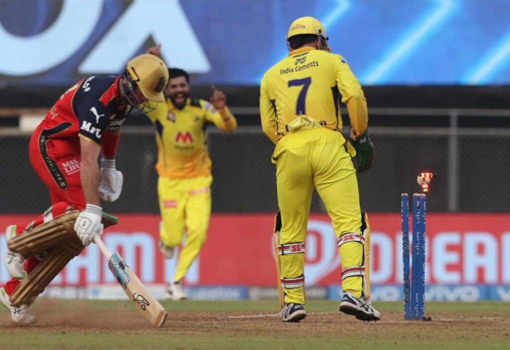 நீங்க கிளம்பலாம்… முக்கிய வீரர் நீக்கம்; அடுத்த போட்டிக்கான சென்னை அணி இது தான் !! 2 நீங்க கிளம்பலாம்… முக்கிய வீரர் நீக்கம்; அடுத்த போட்டிக்கான சென்னை அணி இது தான் !! 2