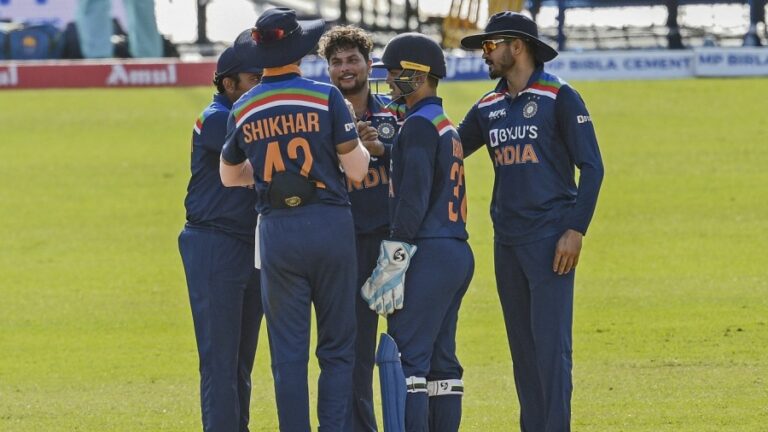 நான் மீண்டு வந்துள்ளதற்கு இவர் மட்டும் தான் முக்கிய காரணம்; குல்தீப் யாதவ் ஓபன் டாக் !! 2 நான் மீண்டு வந்துள்ளதற்கு இவர் மட்டும் தான் முக்கிய காரணம்; குல்தீப் யாதவ் ஓபன் டாக் !! 2
