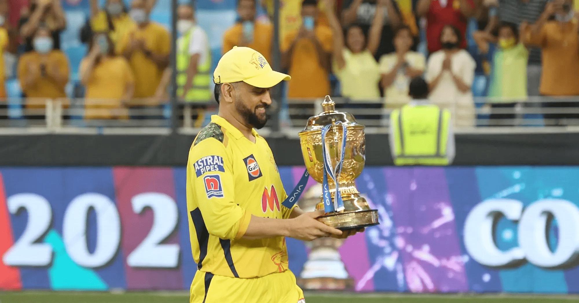 Dhoni has no chance of playing for Chennai in the next IPL series;  Ex-player talk !!  3