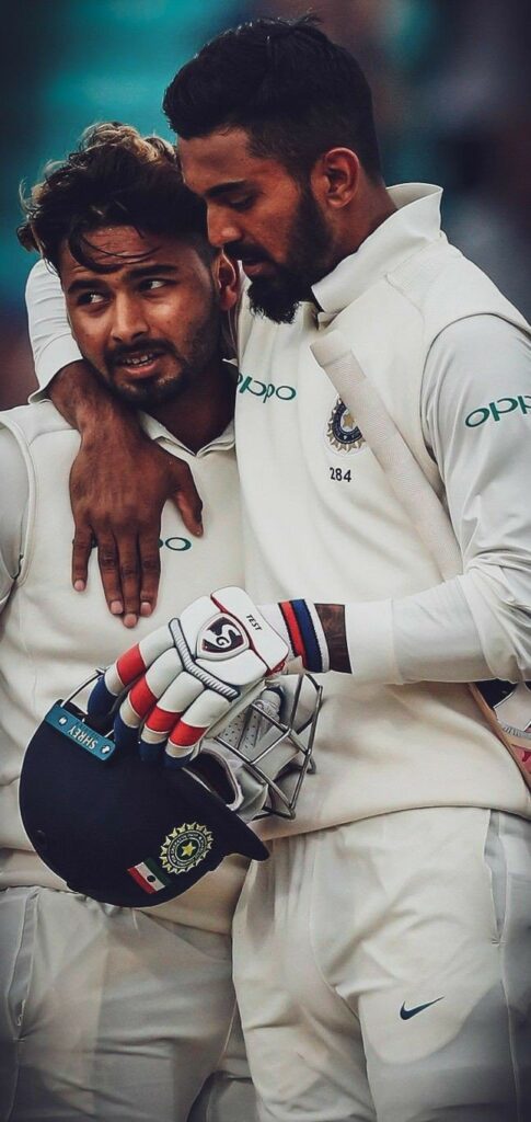 இந்த மூன்று வீரர்களில் ஒருவர் தான் இந்திய அணியின் அடுத்த கேப்டன் ; ரோஹித் சர்மா ஓபன் டாக் !! 3 இந்த மூன்று வீரர்களில் ஒருவர் தான் இந்திய அணியின் அடுத்த கேப்டன் ; ரோஹித் சர்மா ஓபன் டாக் !! 3