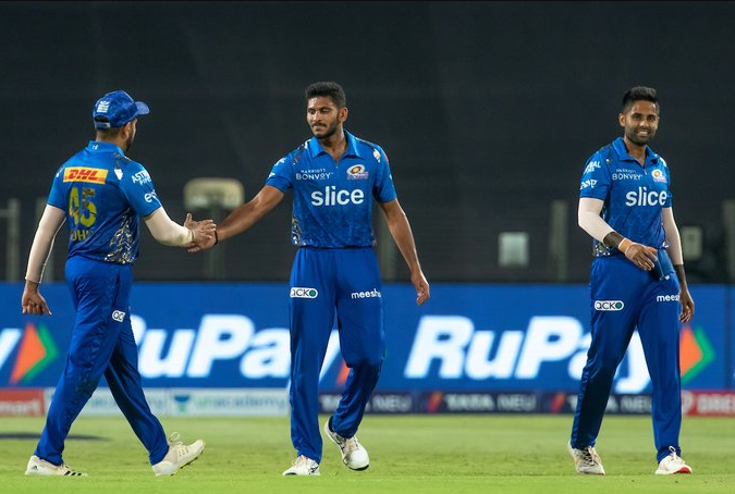 This is the reason for the series defeats of the Mumbai Indians;  San Watson Open Talk !!  4