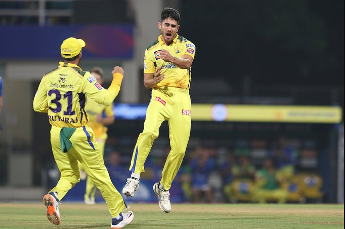 மொய்ன் அலிக்கு இடம் கிடைக்குமா..? அடுத்த போட்டிக்கான சென்னை சூப்பர் கிங்ஸ் அணி இது தான் !! 4