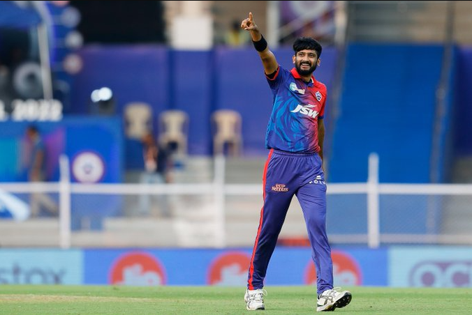 பேட்டிங், பந்துவீச்சு இரண்டிலும் மிரட்டிய டெல்லி கேப்பிடல்ஸ் ; படுதோல்வியடைந்தது கொல்கத்தா நைட் ரைடர்ஸ் !! 4