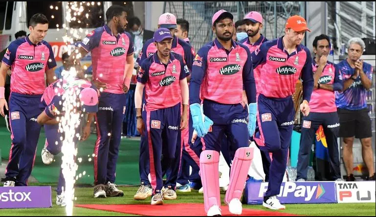 தலைகீழா நின்னு தண்ணி குடிச்சாலும்.. மும்பை, சிஎஸ்கே-க்கு வாய்ப்பில்ல ராஜா.. இந்த வருடம் ஐபிஎல் கோப்பை அடிக்கப்போவது இந்த அணி தான் - மைக்கல் வாகன் கணிப்பு! 4