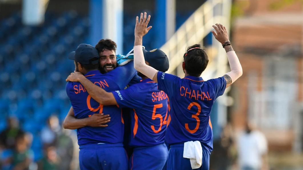 கடைசி பந்து வரை பரபரப்பு… 3 ரன் வித்தியாசத்தில் மிரட்டல் வெற்றி பெற்றது இந்திய அணி !!