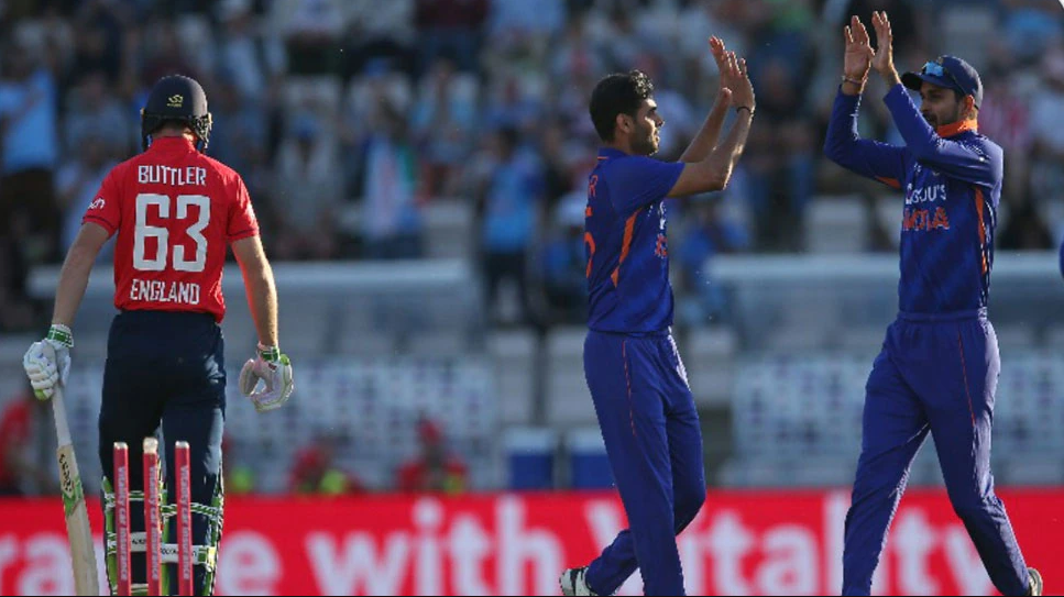 அசுரவேக முன்னேற்றம்... ஐந்தாவது இடத்தை பிடித்த சூர்யகுமார் யாதவ்; டி.20 போட்டிகளுக்கான தரவரிசை பட்டியல் வெளியீடு !! 3