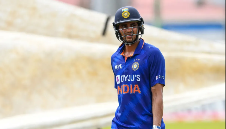 சதம் அடிக்கலேனா என்ன..? இது போதுமே… சச்சின், சேவாக் ஆகியோருடன் இனைந்த சுப்மன் கில் !!