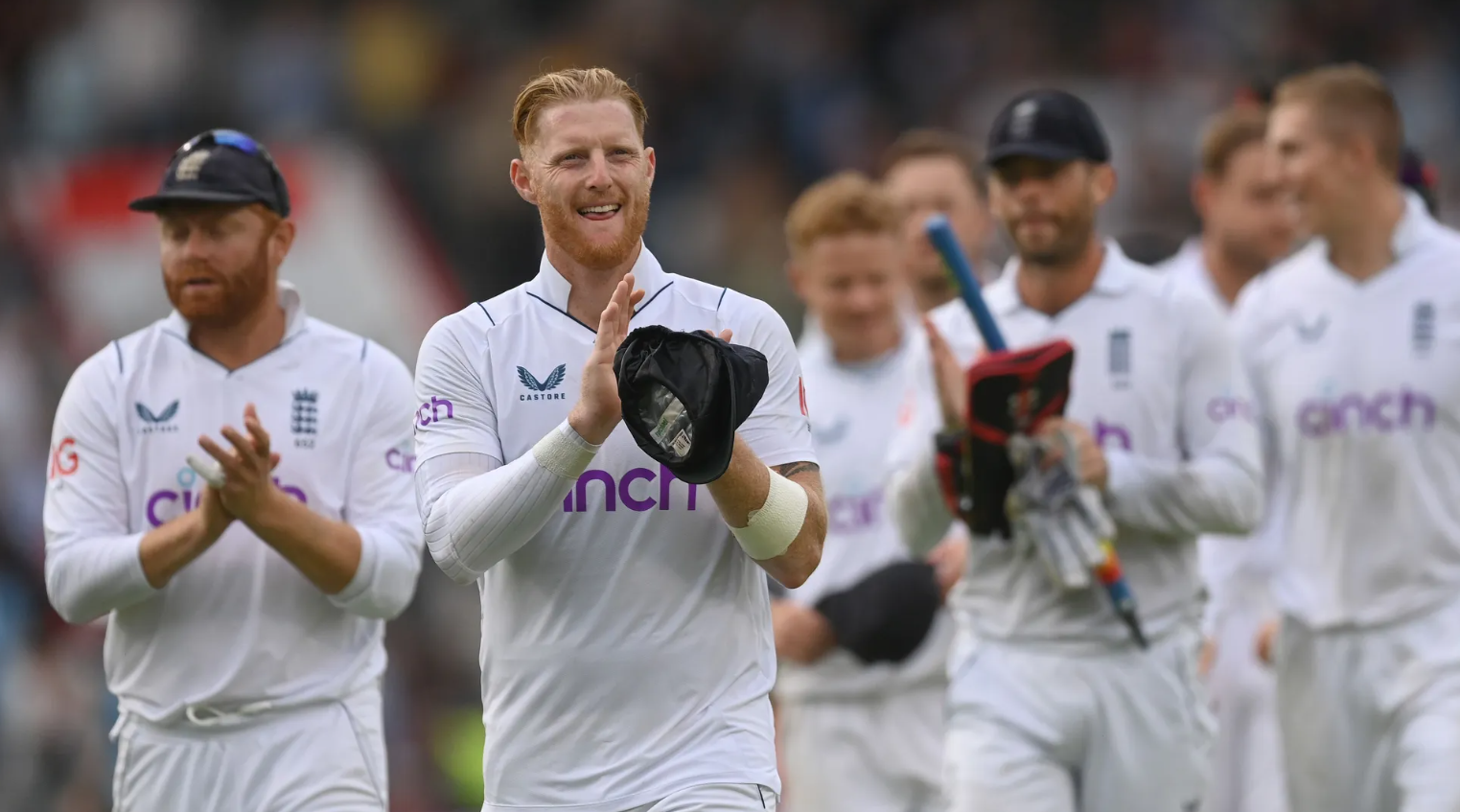 வாங்கிய அடியை வெறித்தனமாக திருப்பி கொடுத்த இங்கிலாந்து அணி; படுதோல்வியை சந்தித்தது தென் ஆப்ரிக்கா அணி !!