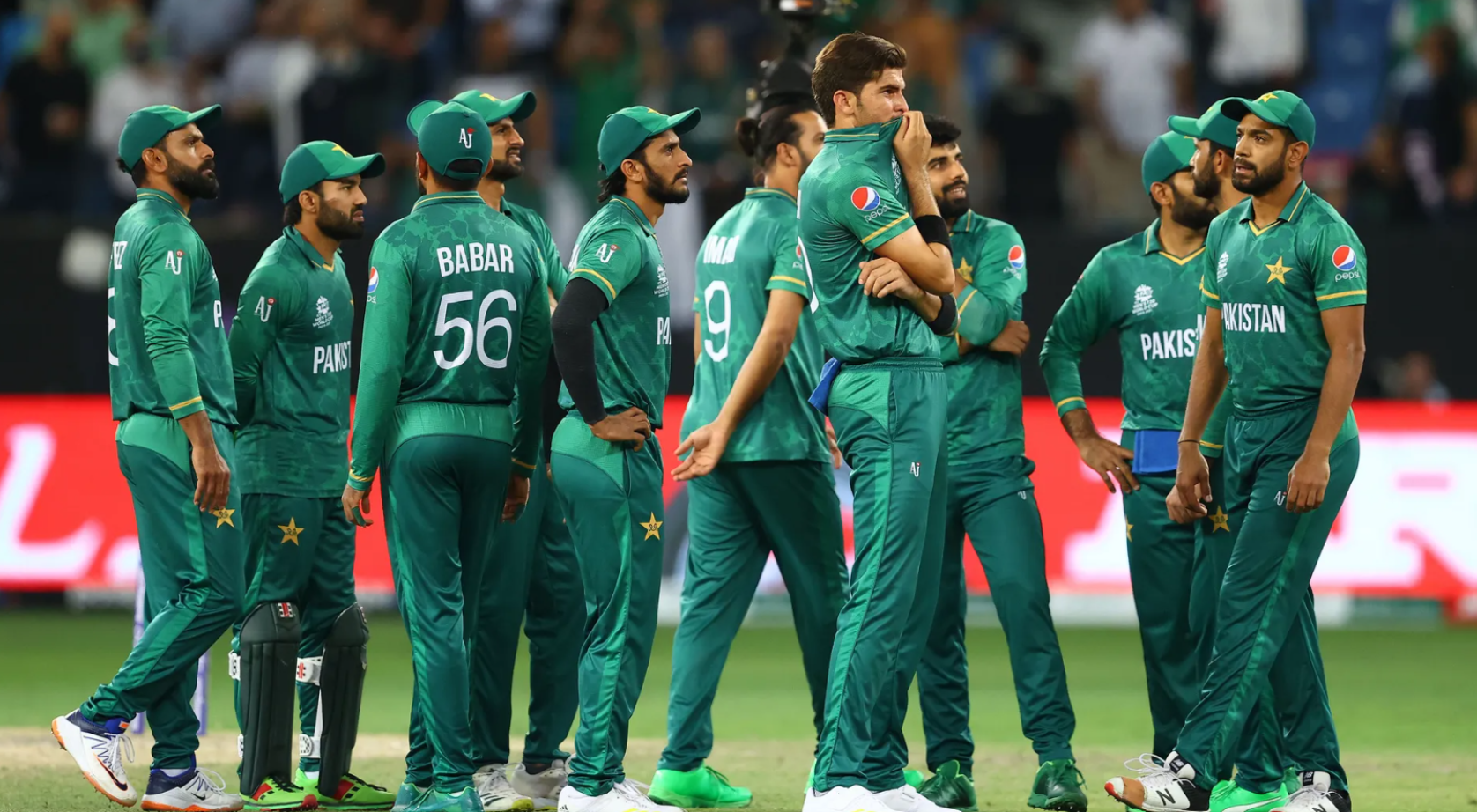 இந்த சீனியர் வீரரை எடுக்காதது பெரிய முட்டாள்தனம்… கண்டிப்பா அனுபவிப்பீங்க; பாகிஸ்தான் அணி மீது முன்னாள் வீரர் காட்டம் !!