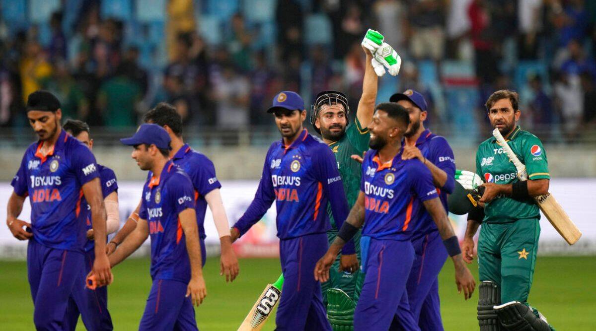 இவரை எடுக்காதது தான் இந்திய அணியின் தோல்விக்கு முக்கிய காரணம்; முன்னாள் வீரர் காட்டம் !!