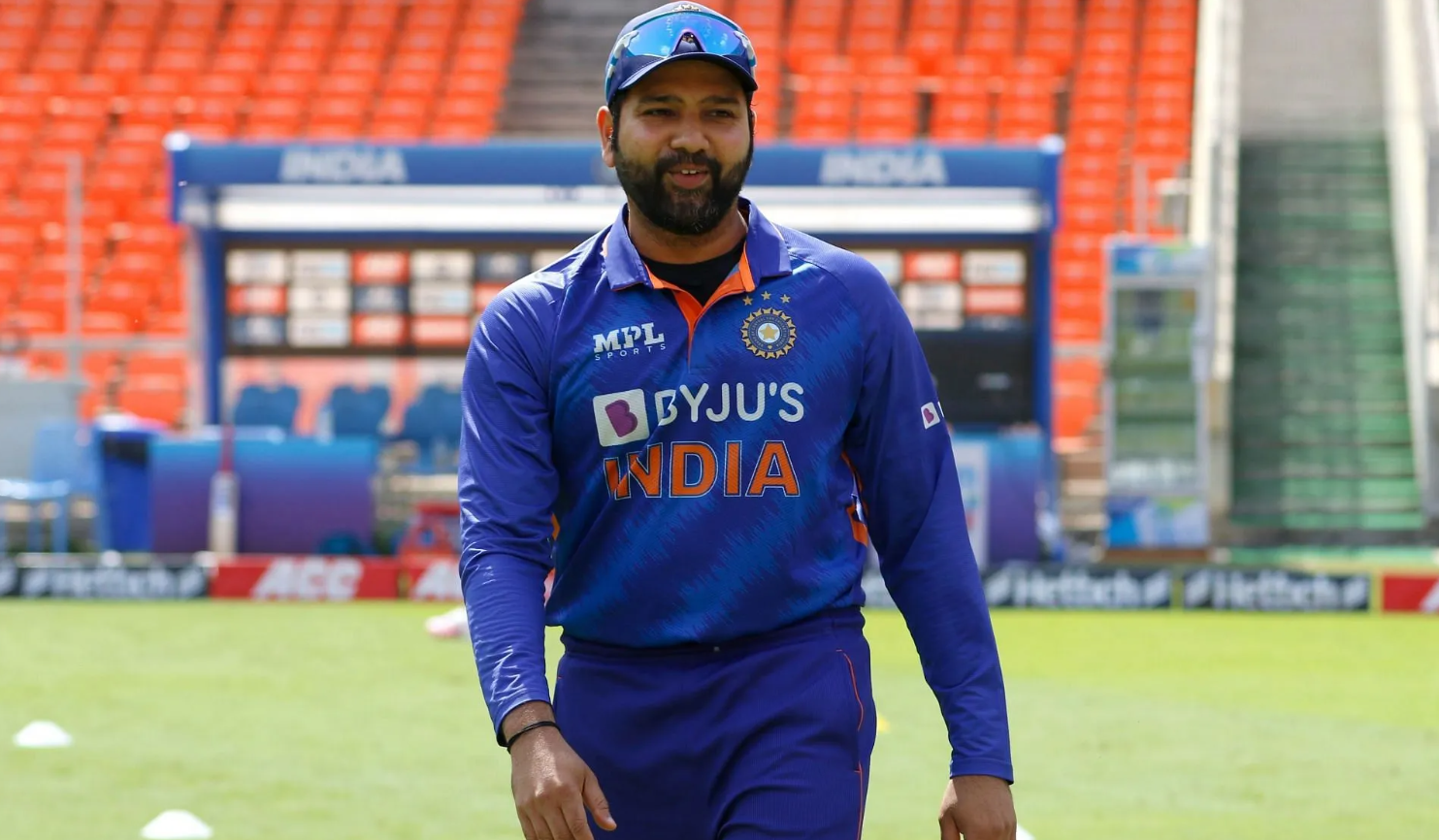 கொஞ்சம் டைம் கொடுங்க… இந்த இரண்டு பேரும் எல்லாத்தையும் மிரள விட்ருவாங்க; சொதப்பும் வீரர்களுக்கு ரோஹித் சர்மா ஆதரவு !!