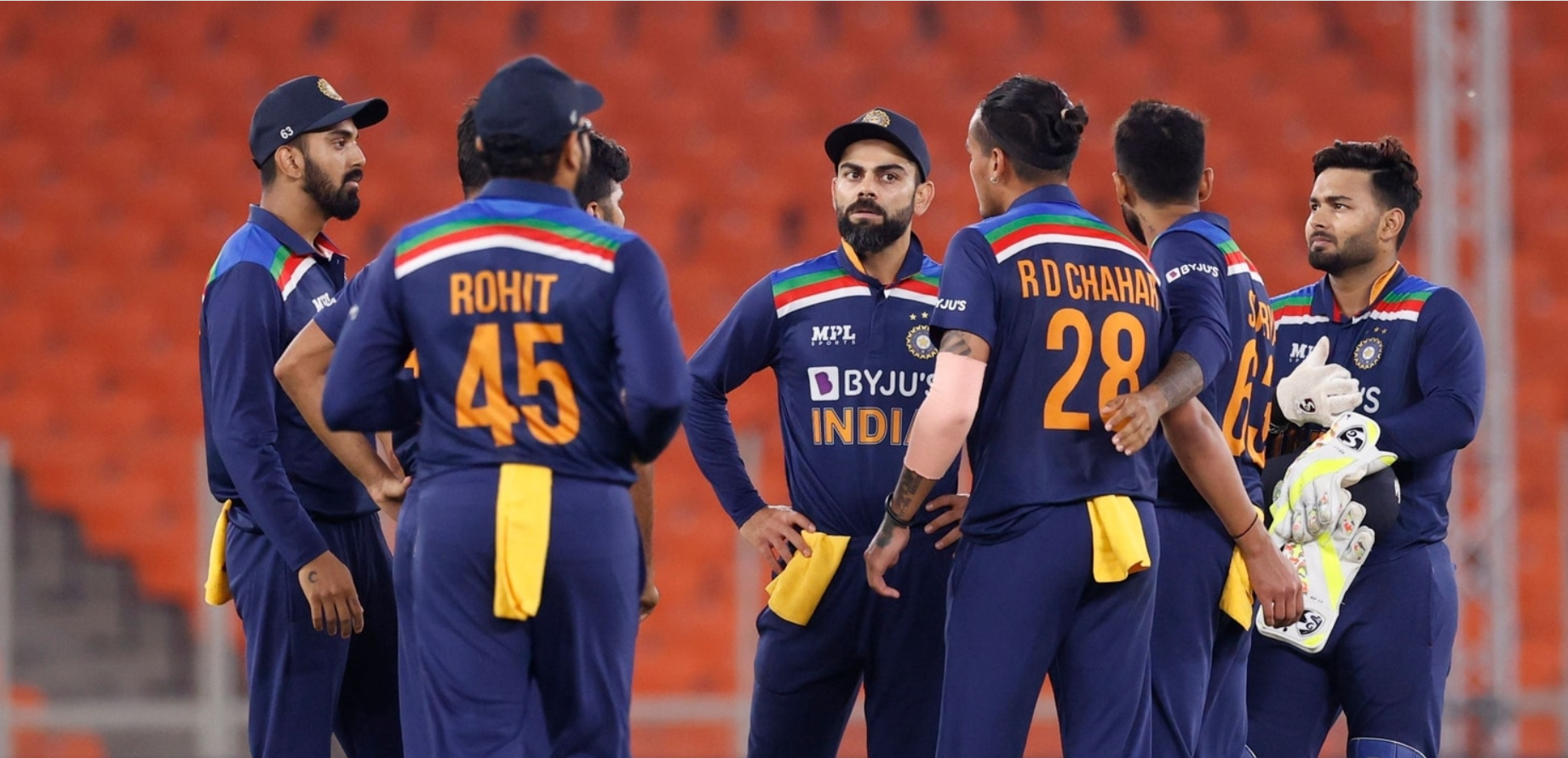 பெரிய முட்டாள்தனம்… சீனியர் வீரரை மீண்டும் புறக்கணித்த இந்திய அணி; கடுப்பான ஸ்ரீகாந்த் !!