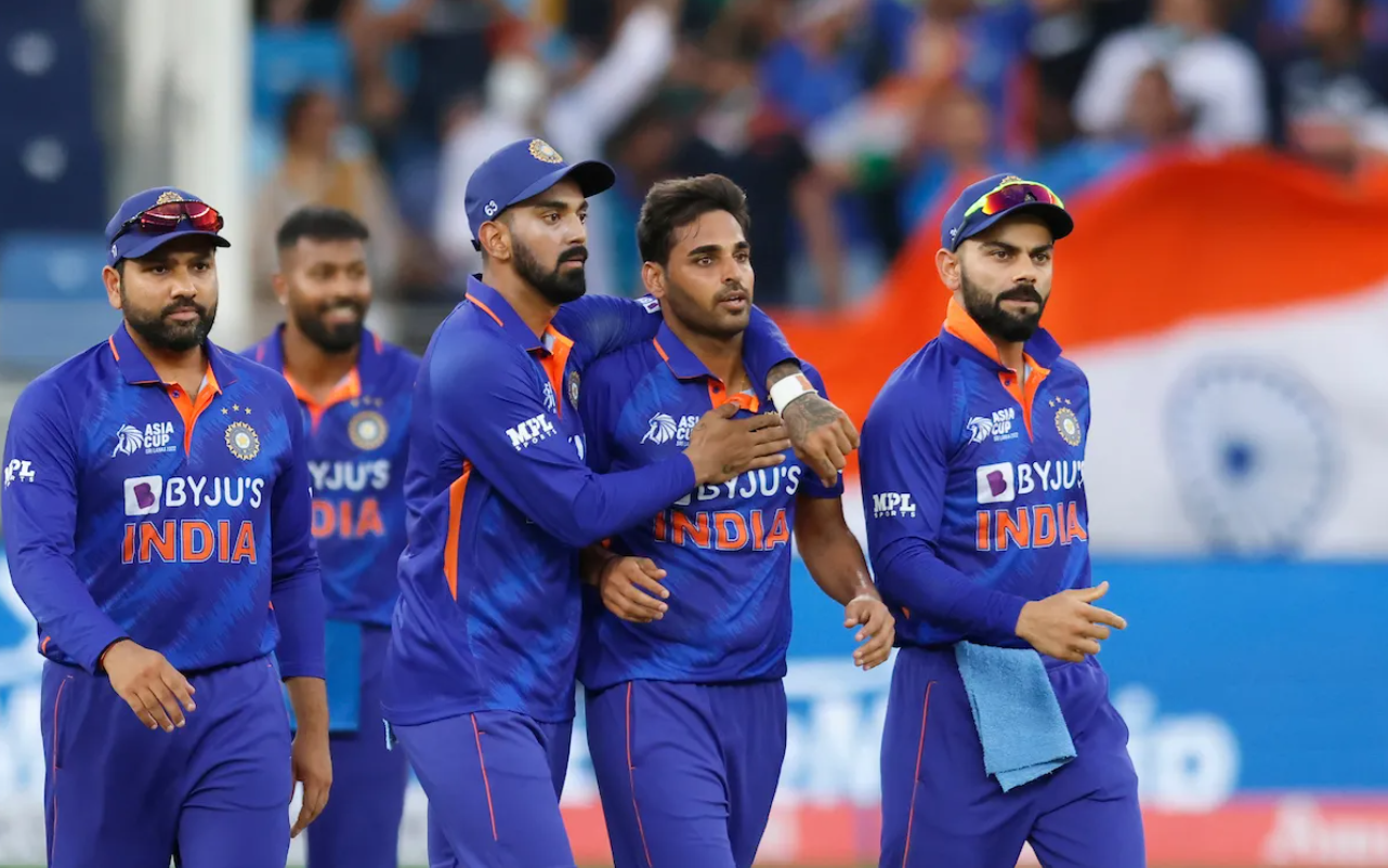 இந்த பையன் மட்டும் அப்படி என்ன தப்பு பண்ணிட்டான்..? மீண்டும் புறக்கணிக்கப்பட்ட வீரருக்கு ஆதரவாக பேசிய முன்னாள் வீரர் !!