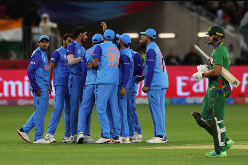 தேவையே இல்லாம இவருக்கு ஏண்டா டீம்ல இடம்..? இவர தூக்கிட்டா எல்லாம் சரியாகிடும்; கவுதம் கம்பீர் சொல்கிறார் !! 1