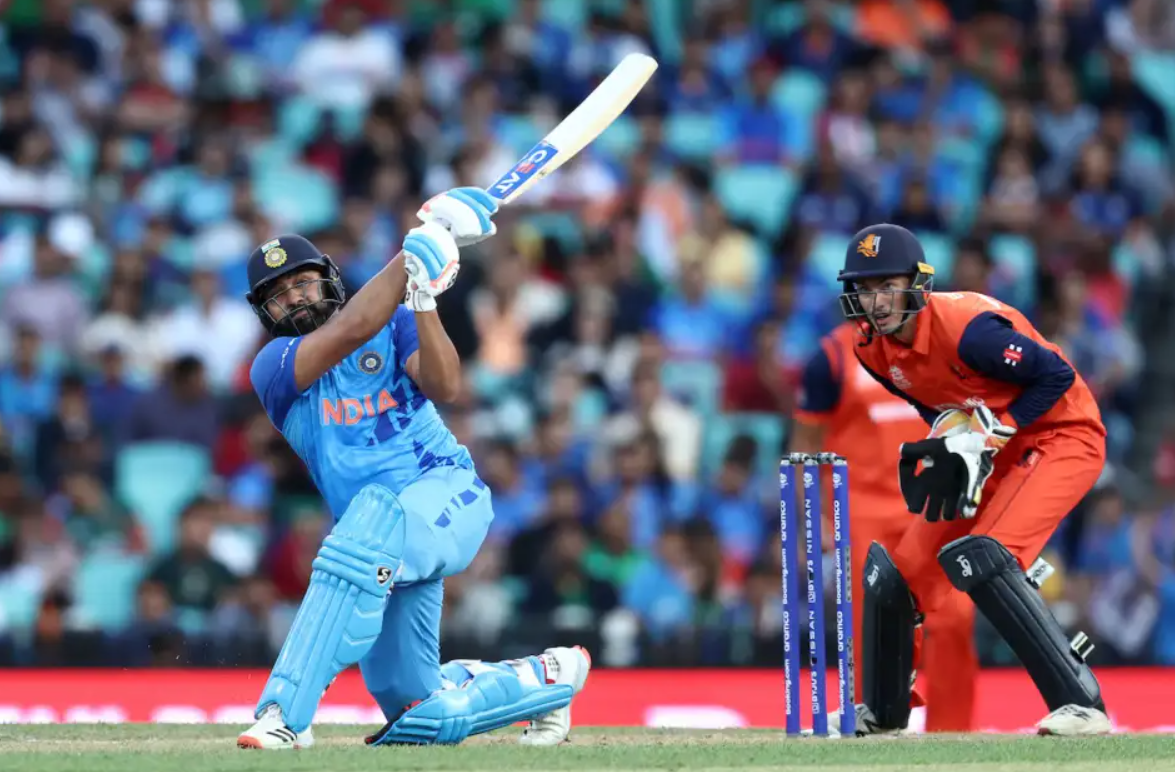 அடுத்தது கிரிஸ் கெய்ல் தான்… யுவராஜ் சிங்கை பின்னுக்கு தள்ளி புதிய சாதனை படைத்த ஹிட்மேன் ரோஹித் சர்மா !!