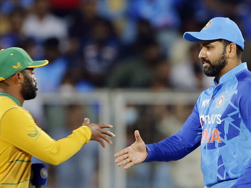 கேப்டன்னா ஒன்னும் பண்ணாம டீம்ல இருந்துக்கலாமா?.. பெஞ்ச்ல உக்காந்துட்டு, நல்ல பிளேயருக்கு வாய்ப்பு கொடுங்க - முன்னாள் வீரர் சாடல்! 2