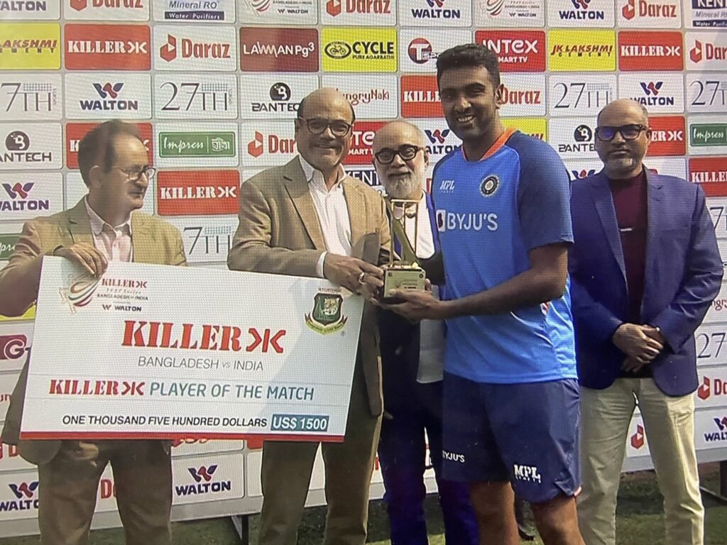 சேட்டை புடிச்சவனுங்க.. பாத்து ஆடலன்னா ஆளையே காலி பண்ணீருவானுங்க – பங்களாதேஷ் பவுலர்கள் பற்றி அஸ்வின் பேச்சு!