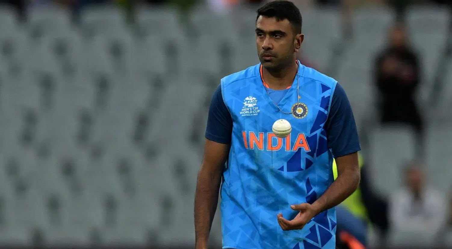 சும்மா பேச்சுக்கு சொல்லல… அவர் பந்துவீசியதை பார்த்து நானே ஷாக் ஆகிட்டேன்; ரவிச்சந்திர அஸ்வின் ஓபன் டாக் !!