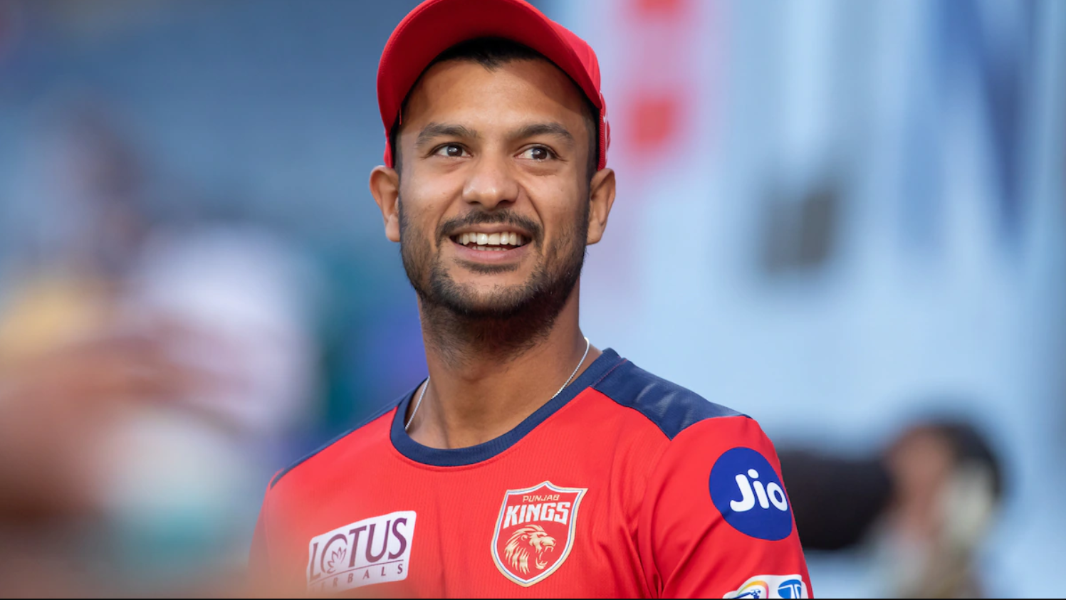 பக்கா பிளாண்டா டேய்… மாயன்க் அகர்வாலிற்காக மல்லுக்கட்டிய சென்னை அணி; 8 கோடி கொடுத்து தட்டி தூக்கியது ஹைதராபாத் !!