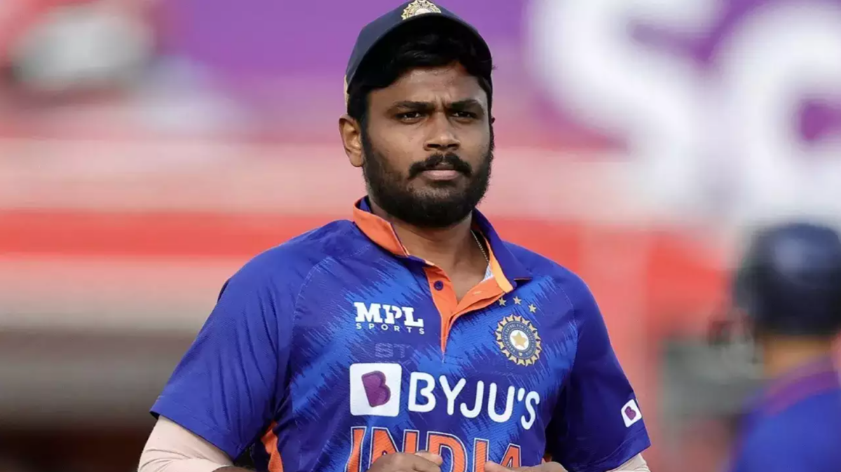 ரொம்ப பாவம்... சஞ்சு சாம்சனுக்கும் கொஞ்சம் வாய்ப்பு கொடுங்க; கோரிக்கை வைக்கும் முன்னாள் வீரர் !! 1