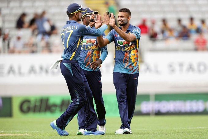 இவனுகளுக்கு 100 ரன்னே அதிகம் போல... வெறும் 76 ரன்களில் சுருண்ட இலங்கை; 198 ரன்கள் வித்தியாசத்தில் அபார வெற்றி பெற்றது நியூசிலாந்து !! 2 இவனுகளுக்கு 100 ரன்னே அதிகம் போல... வெறும் 76 ரன்களில் சுருண்ட இலங்கை; 198 ரன்கள் வித்தியாசத்தில் அபார வெற்றி பெற்றது நியூசிலாந்து !! 2