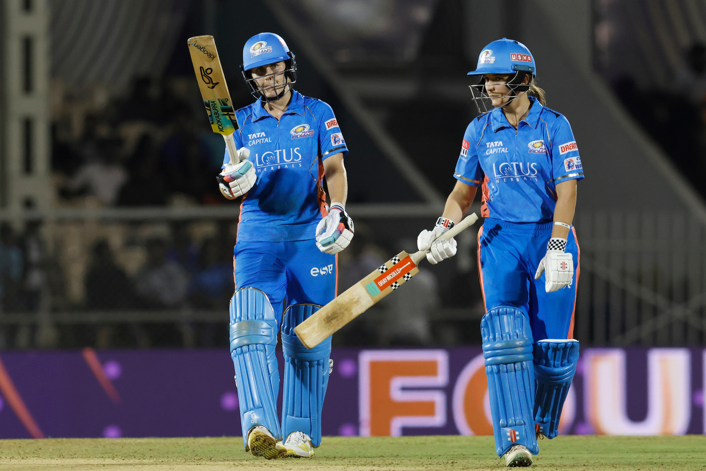 டெல்லி கேப்பிடல்ஸ் அணியை வீழ்த்தி.. முதல் பெண்கள் ப்ரீமியர் லீக் கோப்பையை தட்டித்தூக்கியது மும்பை இந்தியன்ஸ் பெண்கள் அணி! 4