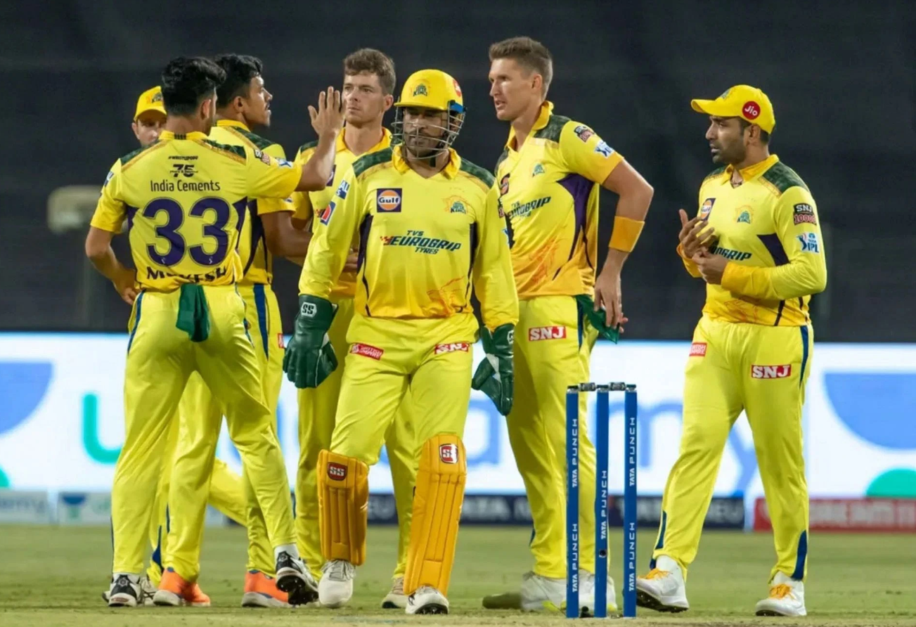 இதான் கடைசி இதான் கடைசி ஐபிஎல்-ன்னு 3 வருஷமா கேட்டுட்டு இருக்கேன்... தோனி முன்னைவிட இப்போ இன்னும் பயங்கர ஃபிட்டா இருக்கார்; - ரோகித் சர்மா பேச்சு! 2