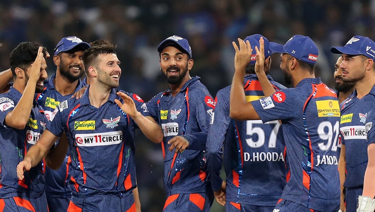 5 விக்கெட் எடுத்து டெல்லியை கதிகலங்கவிட்ட மார்க் வுட்… லக்னோ அணி அபார வெற்றி!