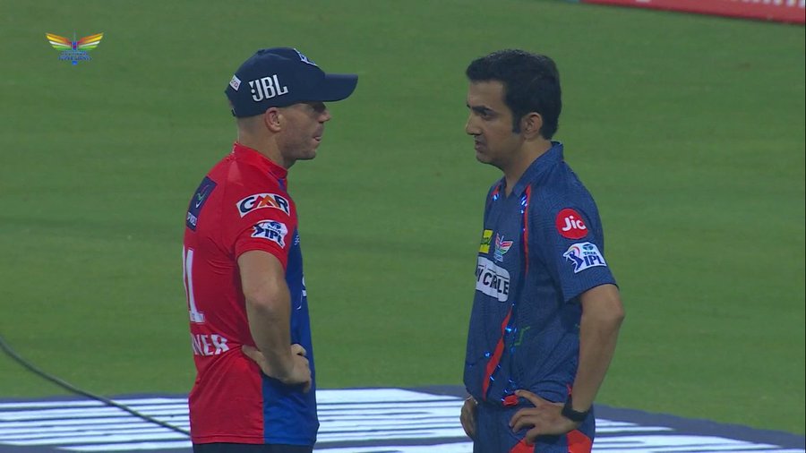 பண்ணக்கூடாத தப்பை பண்ணிட்டோம்… எங்களோட தோல்விக்கு காரணம் இவர் தான் – டேவிட் வார்னர் பேச்சு!