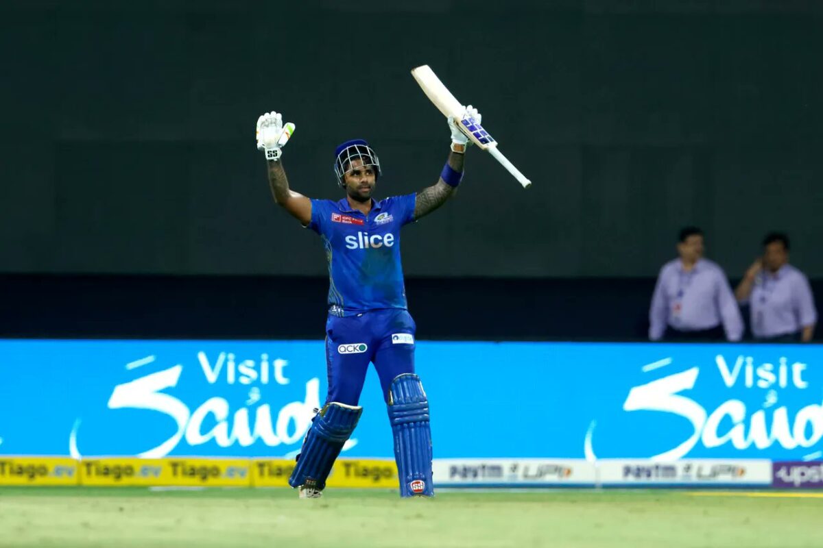 இதனால தான்டா அவன் டி20ல நம்பர் ஒன்.... சூரியகுமார் ஃபார்முக்கு வரக்காரணமே இதுதான் - முன்னாள் மும்பை இந்தியன்ஸ் பயிற்சியாளர் பேட்டி! 1