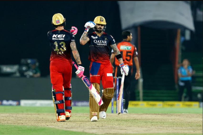 சிவனும் சக்தியும் சேர்ந்தா மாஸூடா… சதம் அடித்து மிரட்டிய கோலி… டூபிளசிஸ் அபாரம்; பெங்களூர் அணி தரமான வெற்றி !!