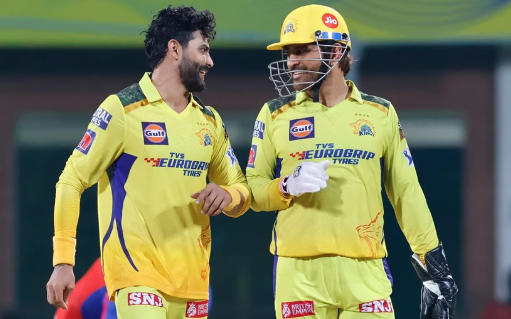 இப்பயாச்சும் புரிஞ்சுக்கங்க… இந்த விசயத்துல தல தோனியை அடிச்சிக்க ஆளே கிடையாது; இர்பான் பதான் பாராட்டு !!