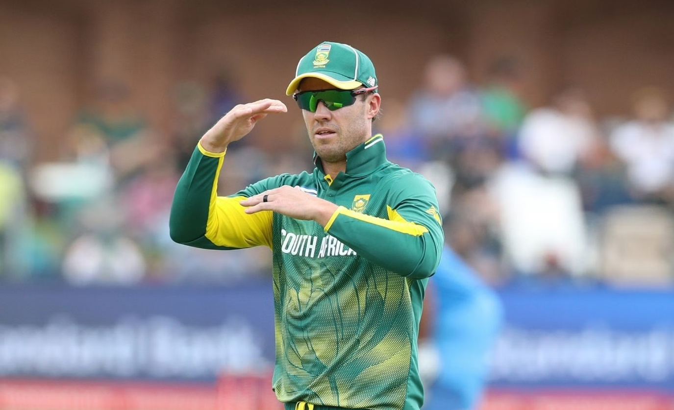 இந்த 2 டீம் தான் இறுதி போட்டிக்கு முன்னேறும்… சாம்பியன் பட்டம் இந்த அணிக்கு தான்; டிவில்லியர்ஸ் ஆரூடம் !!