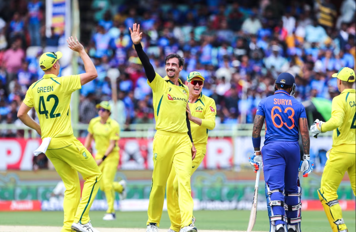 ஆஸ்திரேலிய அணியில் இந்த இரண்டு பேர சமாளிக்கிறதே ரொம்ப ரொம்ப கஷ்டம்; இந்திய அணியை எச்சரித்த அபினவ் முகுந்த் !!