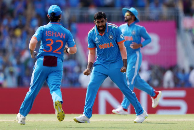இந்திய அணி சாம்பியன் பட்டம் ஜெயிக்கிறதுக்கு வாய்ப்பு இருக்கது உண்மை தான்... ஆனா...? மைக்கில் கிளார்க் ஓபன் டாக் !! 3