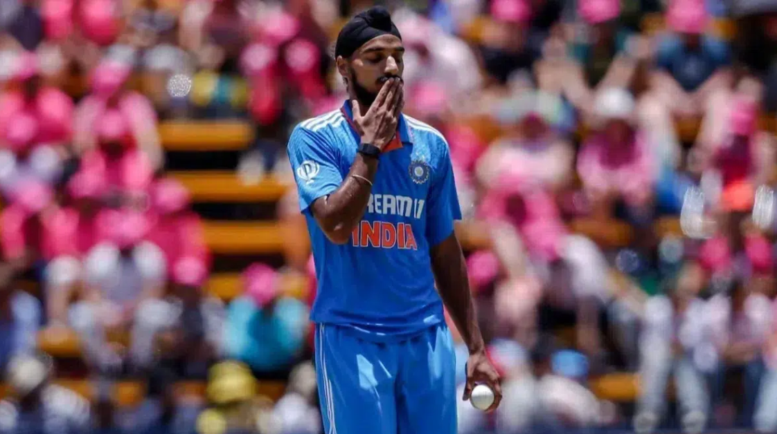 பிரசீத் கிருஷ்ணா, ஷர்துல் தாகூர் மேல வச்ச நம்பிக்கைய இந்த பையன் மேல வச்சிருக்கலாம்; இந்திய அணியின் படுதோல்வி குறித்து பேசிய சல்மான் பட் !!